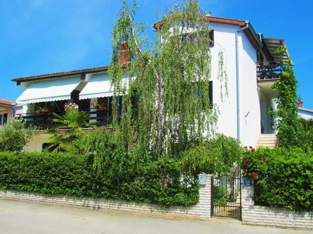 Apartments Zrinka 793 Poreč Buitenkant foto