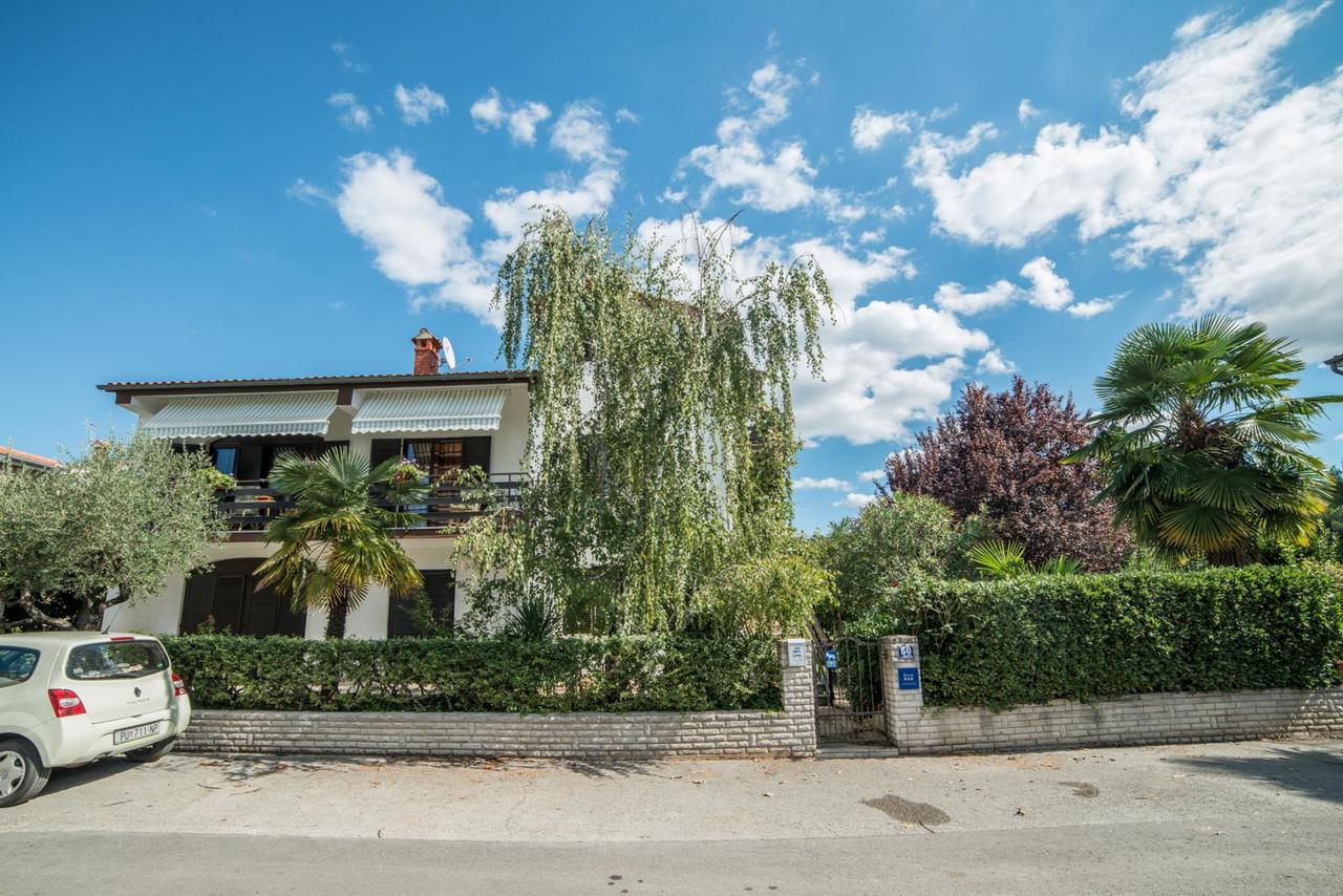 Apartments Zrinka 793 Poreč Buitenkant foto